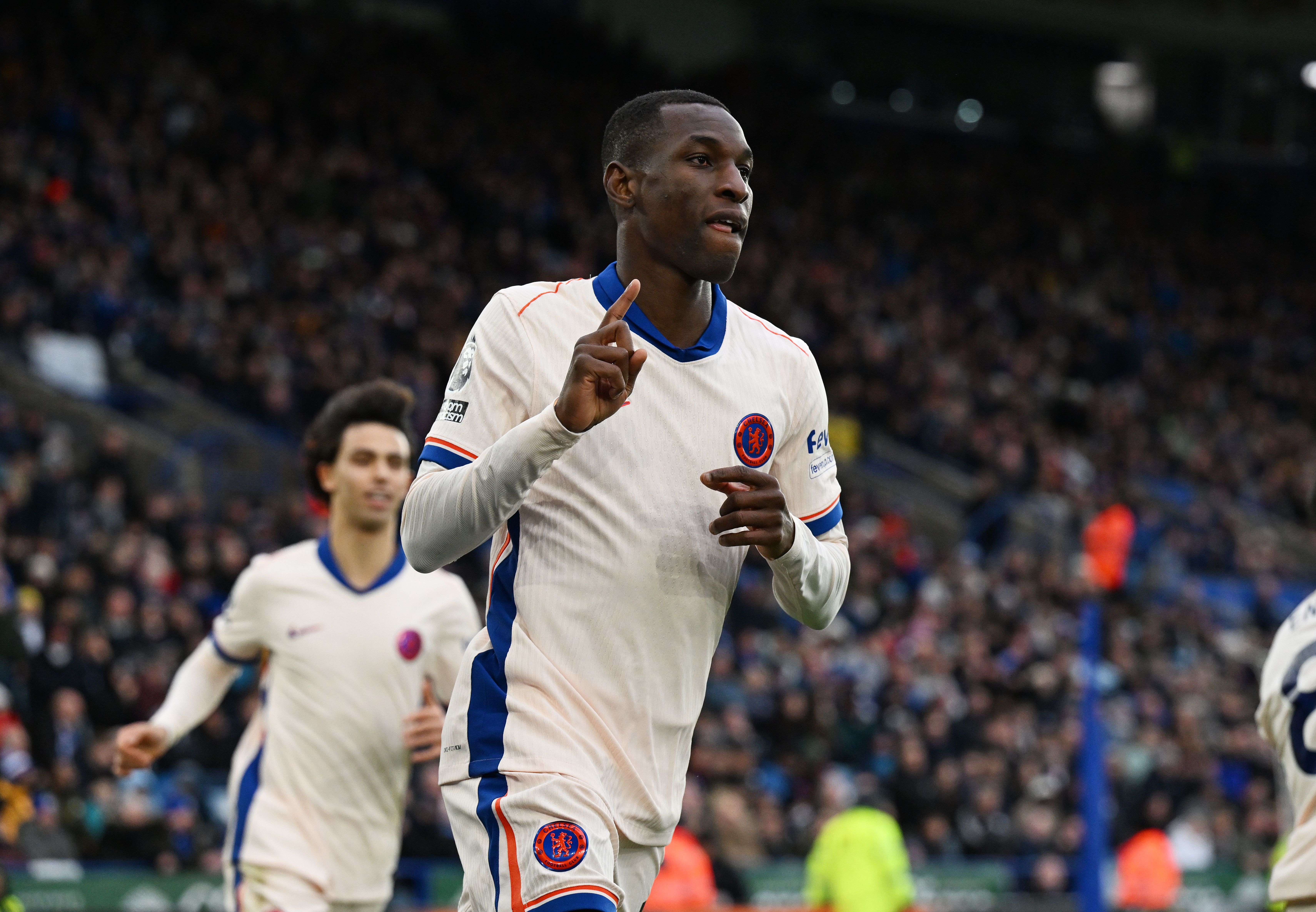 MK体育APP-记者：切尔西愿放杰克逊离队&amp;估价7000万欧，曼联、维拉等队有意